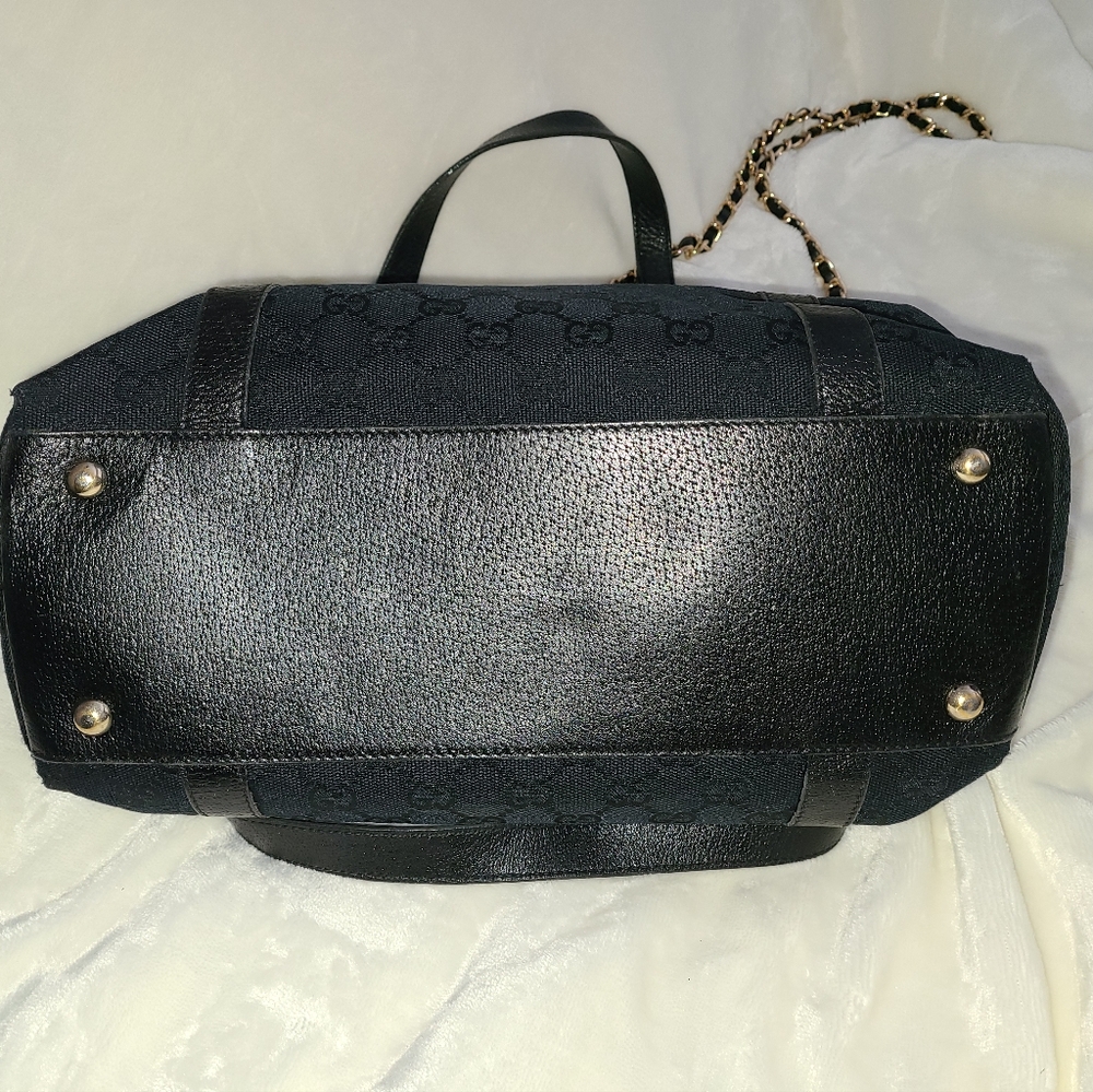 Authentic Gucci GG Black Canvas Abbey Zip Tote Shoulder Gold Hardware Bag - Picture 12 of 16